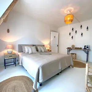 Maison Du Gare Apartment